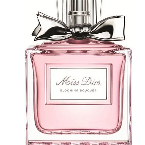 miss dior blooming bouquet reviews.